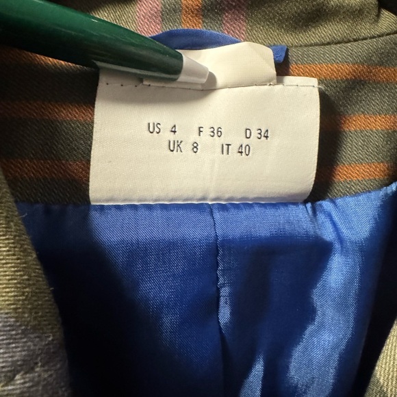 Never worn Akris Plaid Jacket Size 4 - Picture 7 of 9